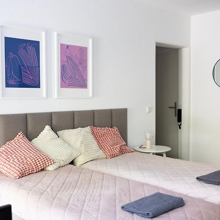 Central Apartment With Terrace And A Free Parking 杜伊斯堡 外观 照片
