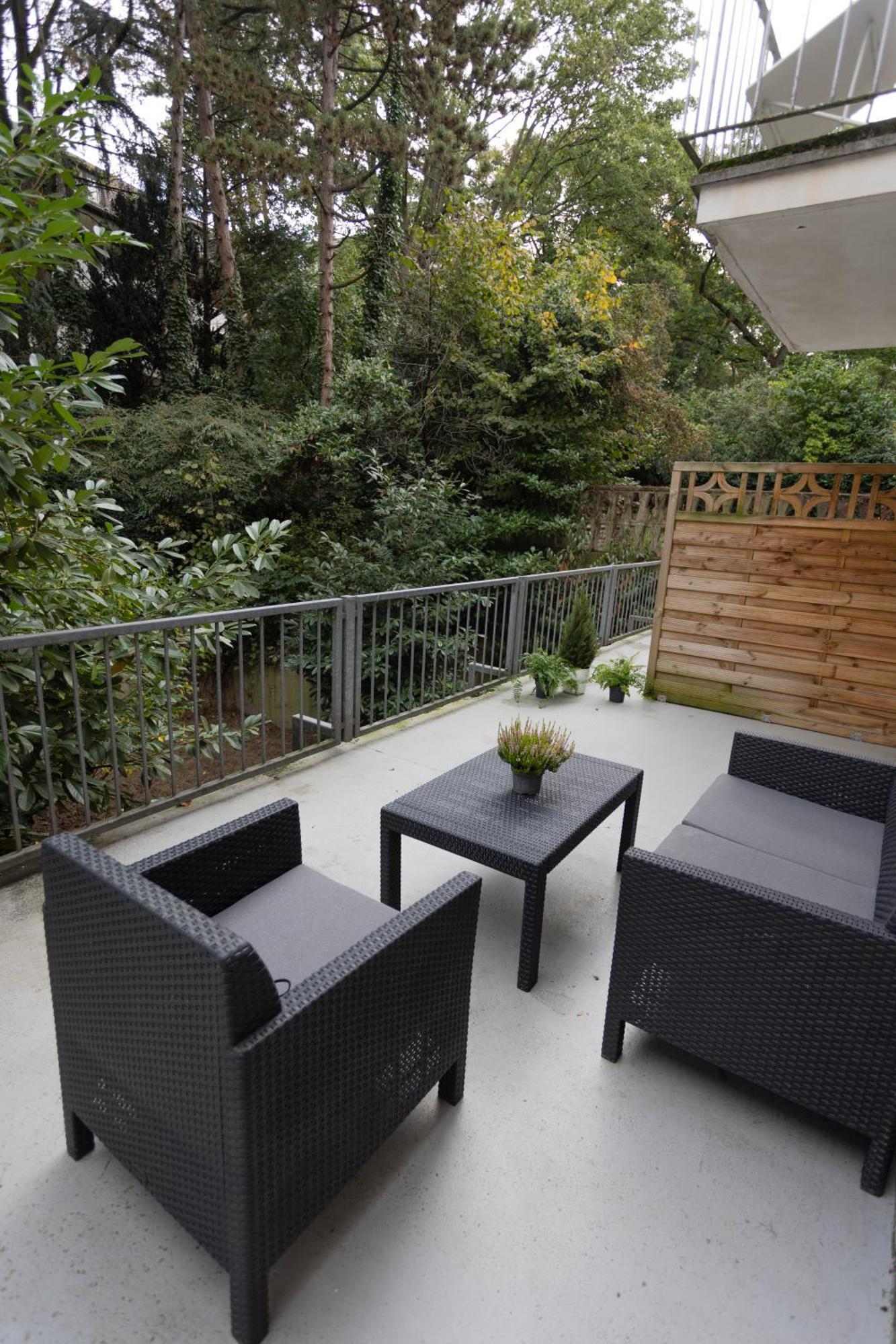 Central Apartment With Terrace And A Free Parking 杜伊斯堡 外观 照片