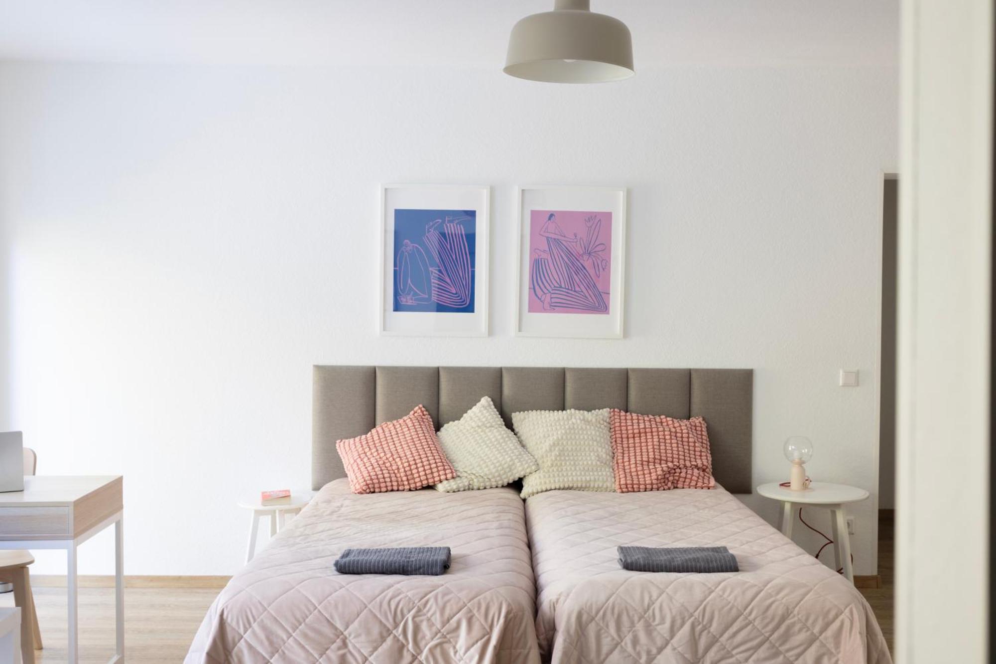 Central Apartment With Terrace And A Free Parking 杜伊斯堡 外观 照片